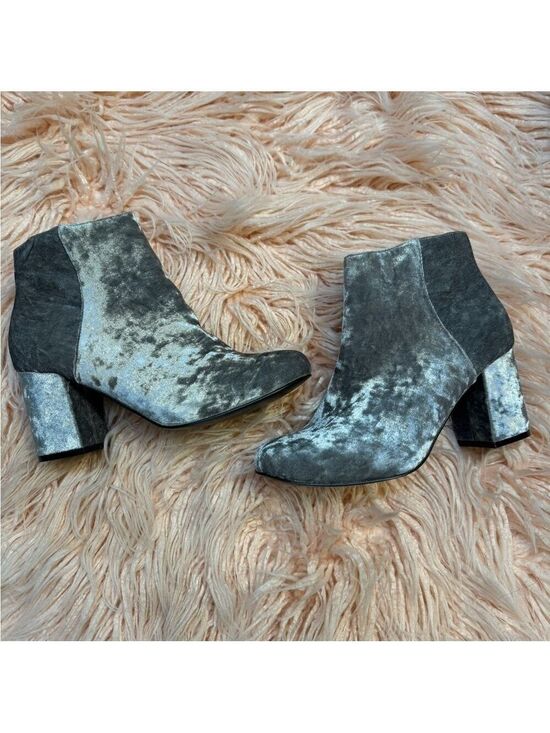 Diba Shoes - Diba Brodie Gray Velvet Ankle Block Heel Glam Booties Size 8.5